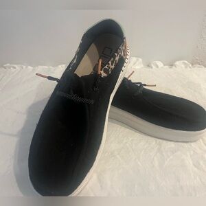 Hey Dude Wendy Rise Black Shoes Size 10